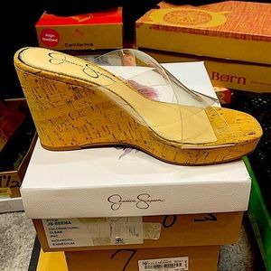 NIB JESSICA SIMPSON clear wedge